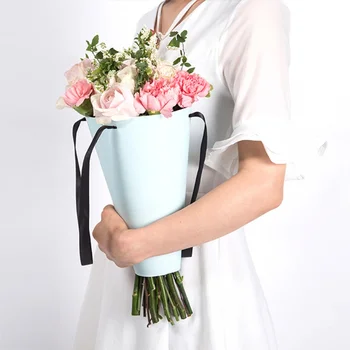 Redizajnirani rukava s cvijetom iz kraft-papira, običaj dizajn cvijeta ruže za Valentinovo poklon pakiranje za boje, pakiranje vrećica